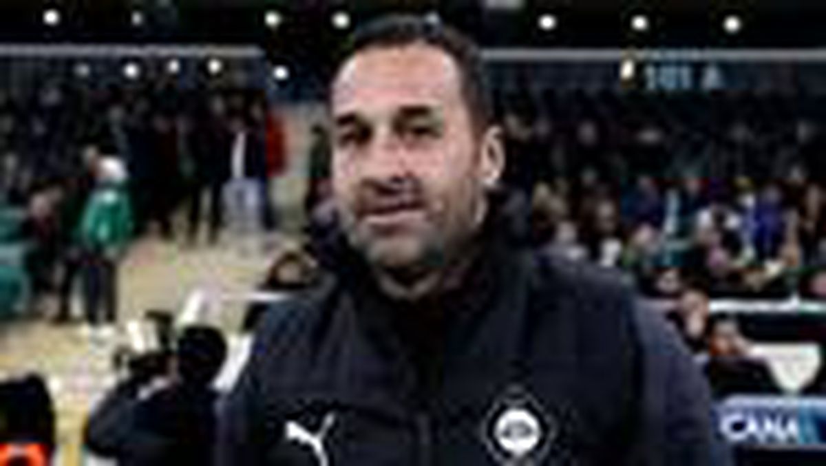 Altay, Yalçın Koşukavak ile yollarını ayırdı! Fenerbahçe\'yi reddetmişti...