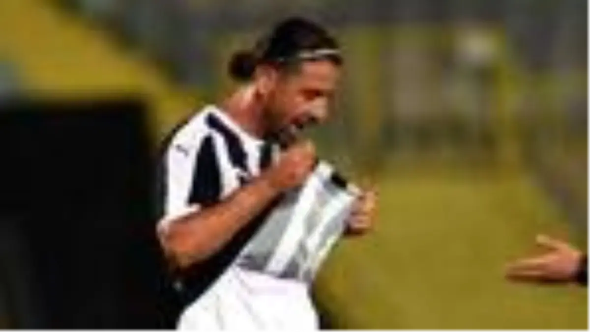 Andreas Tatos, Altay\'la bağlarını kopartıyor!