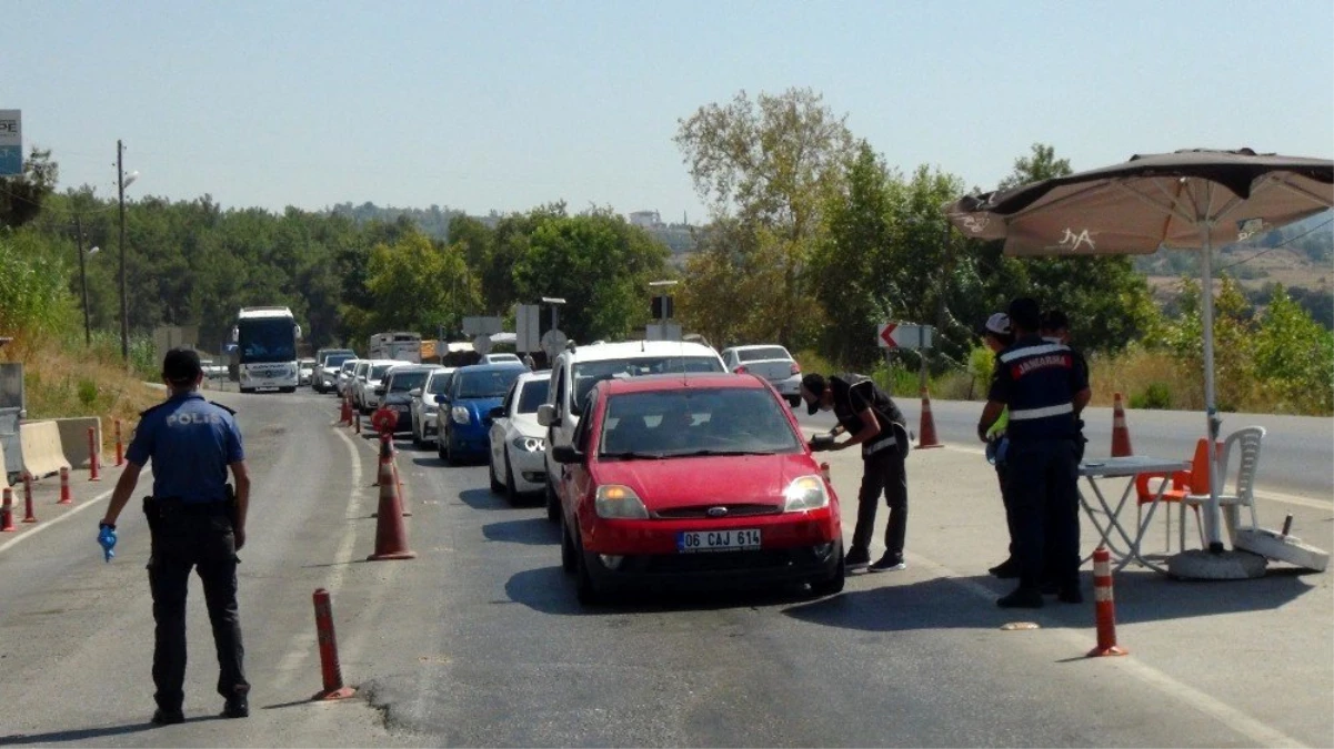 Antalya-Konya karayolunda tatilci yoğunluğu