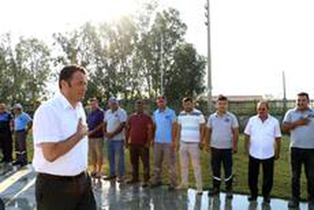 Başkan Ulutaş personeliyle bayramlaştı