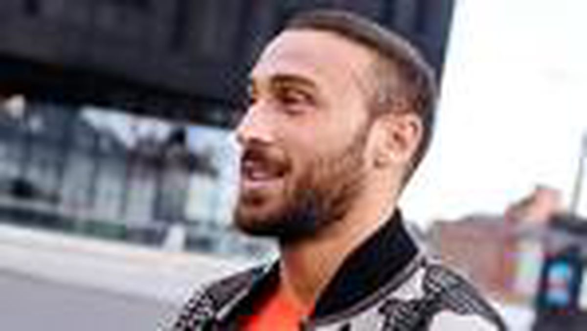 Beşiktaş\'a Cenk Tosun sürprizi!