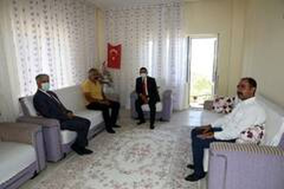 Bu bayramda da şehit aileleri unutulmadı