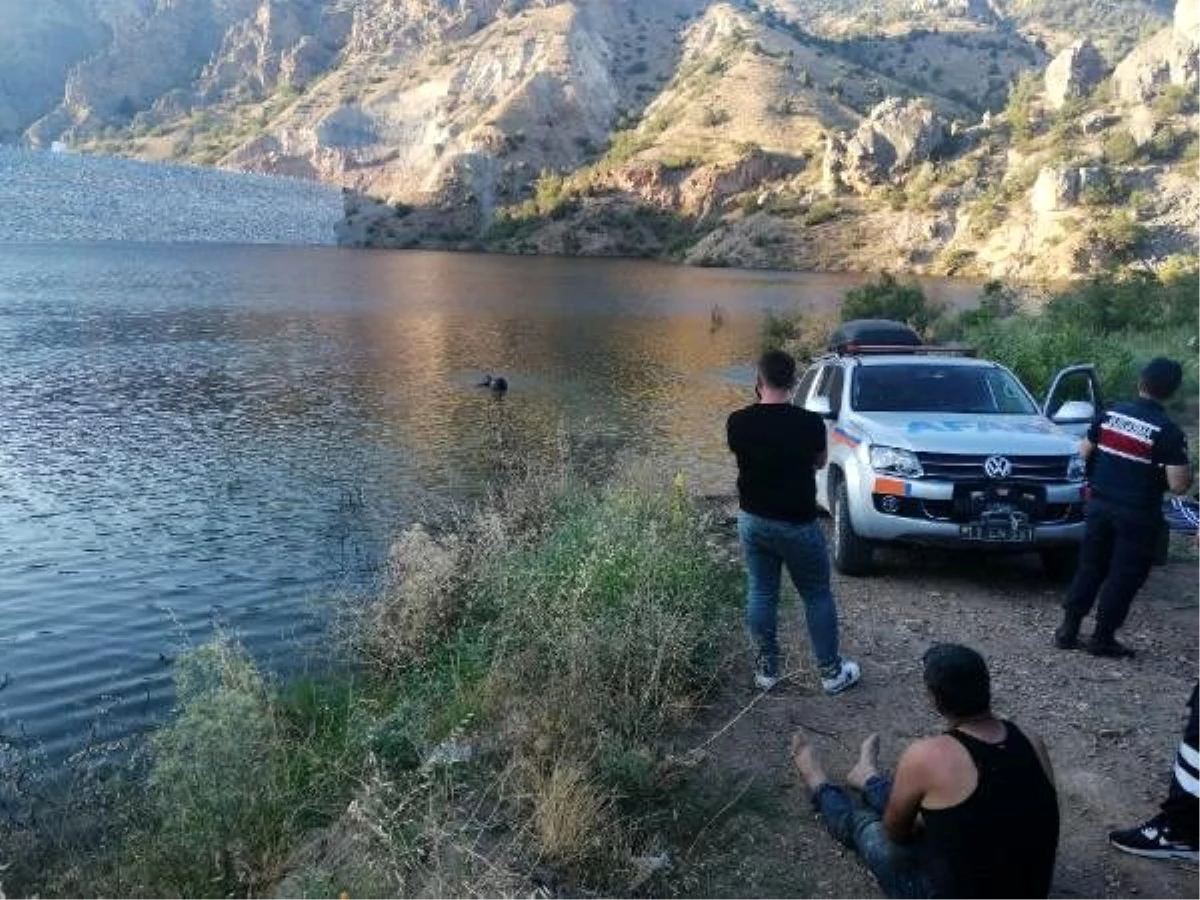 Gölete giren çocuğunu kurtarmak isteyen anne boğuldu, kızın cansız bedeni saatler sonra bulundu