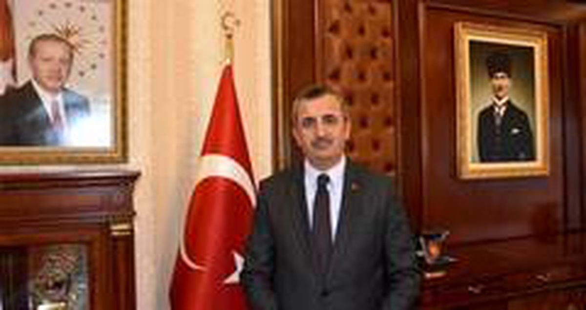 Kırıkkale Valisi bayram mesajında uyardı, \'toplu bayramlaşma yapmayalım\'
