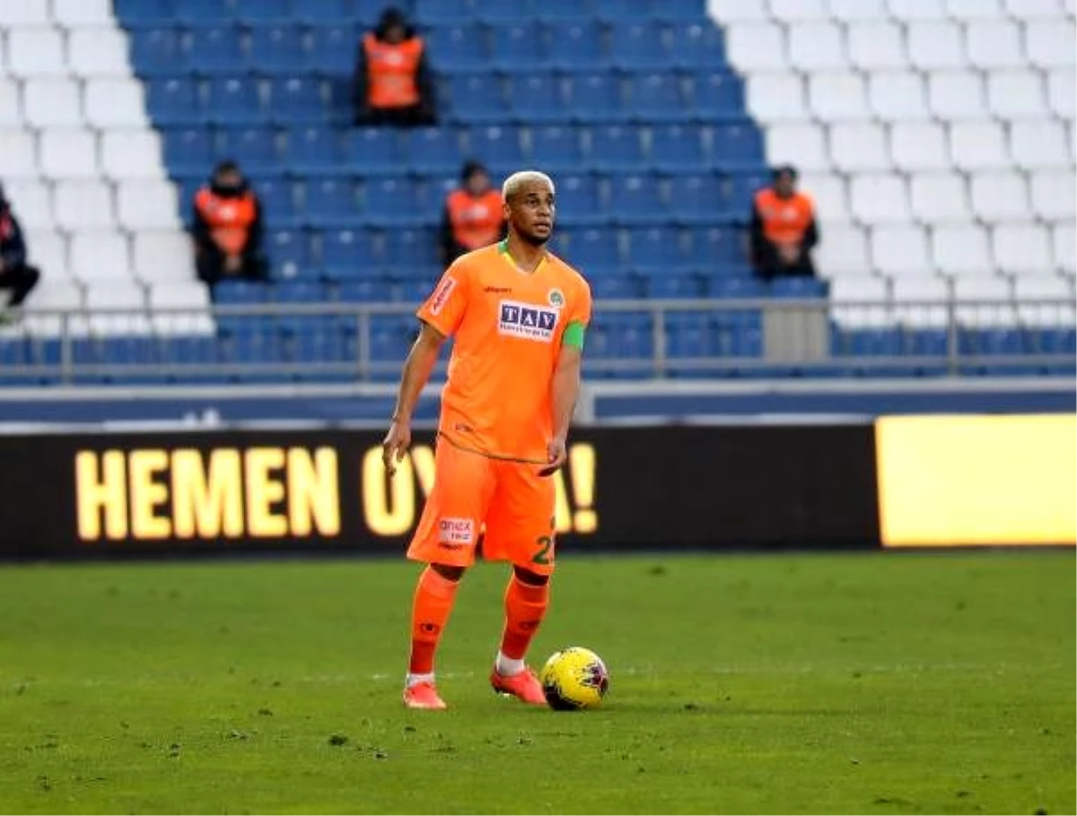 Son dakika haberi: Alanyaspor\'un futbolcuları kapış kapış gidiyor