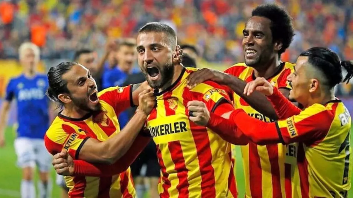 Göztepeli Alpaslan Öztürk\'ün menajeri, Fenerbahçe ile görüşebileceklerini söyledi