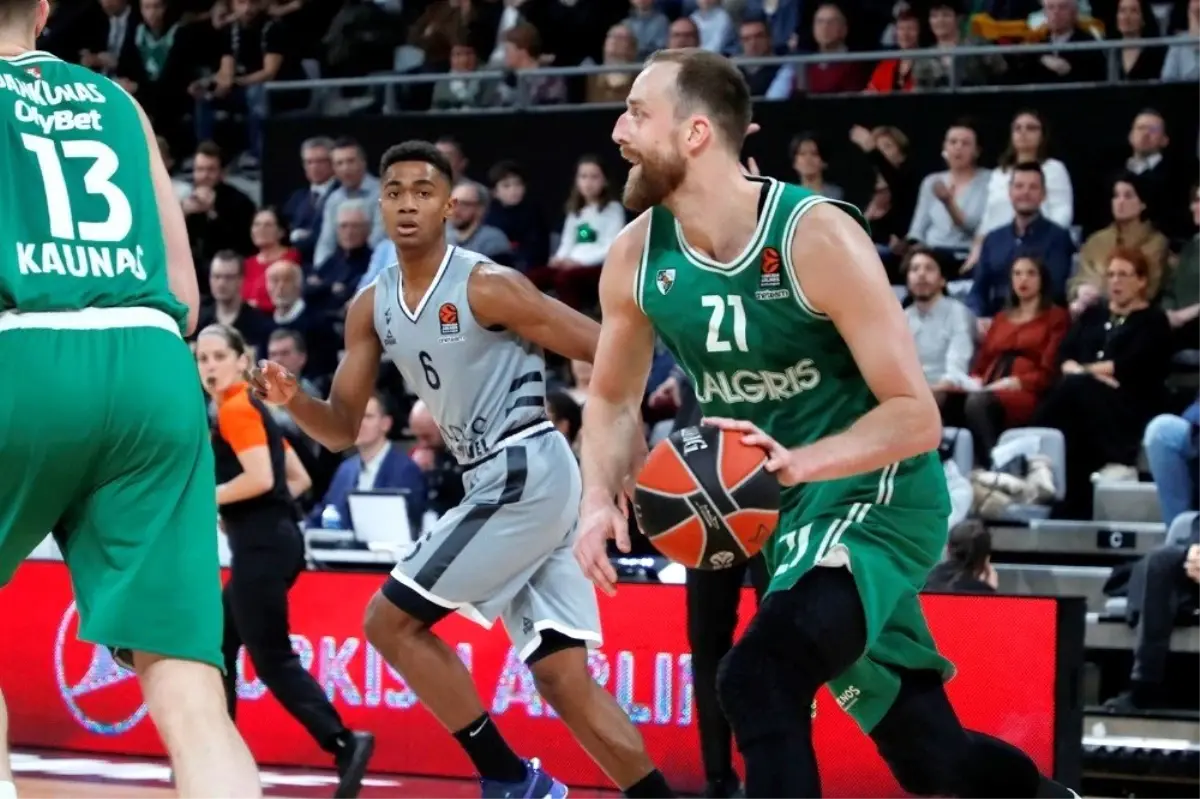 Zalgiris Kaunas, Arturas Milaknis\'in sözleşmesini uzattı