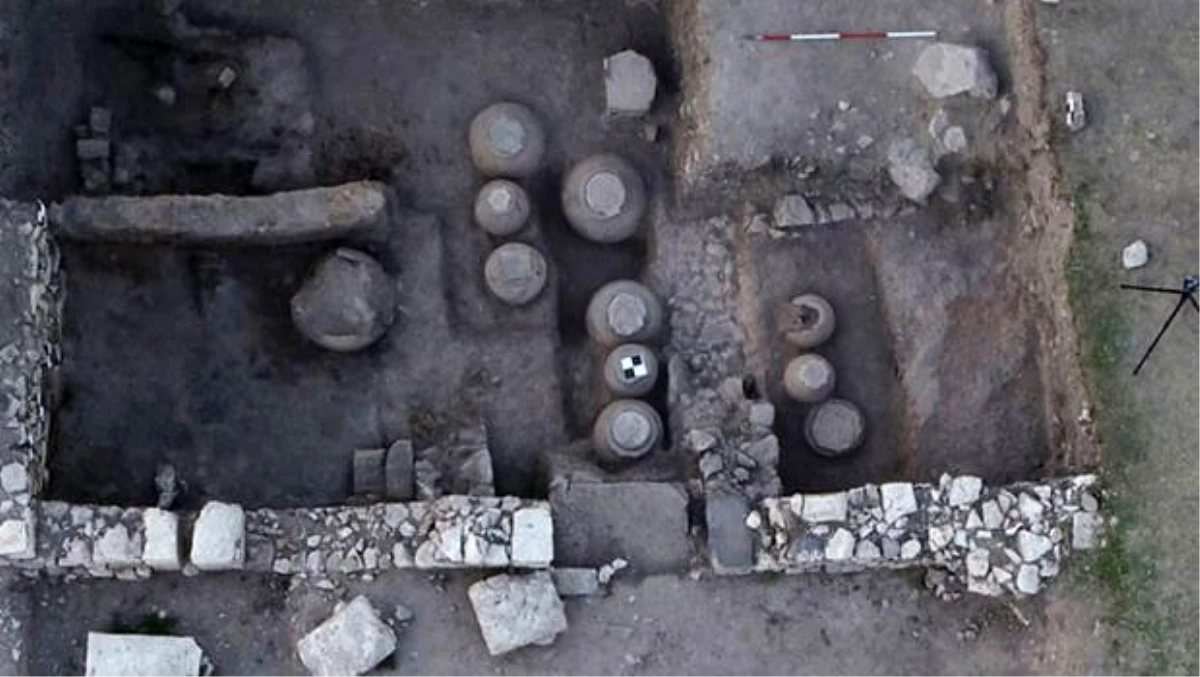 Amorium Antik Kenti\'nde Bizans döneminden kalma tahıl ambarı bulundu