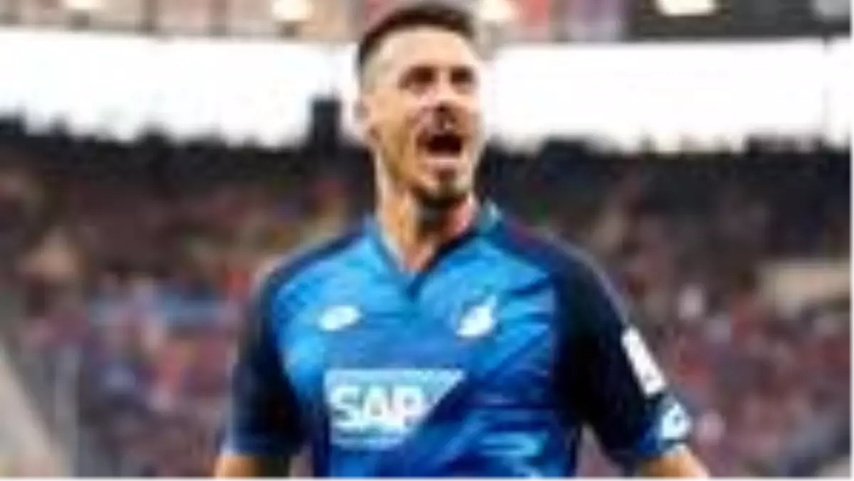 Beşiktaş\'ın istediği Sandro Wagner futbolu bıraktı!