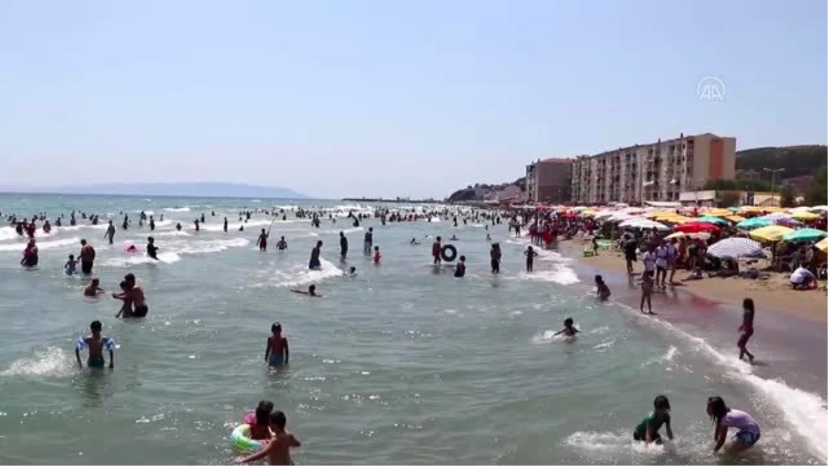 Sahillerde bayram tatili yoğunluğu