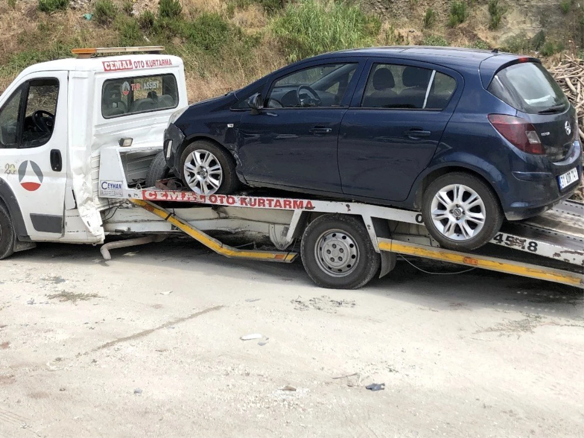 Samandağ\'da trafik kazası: 2 yaralı