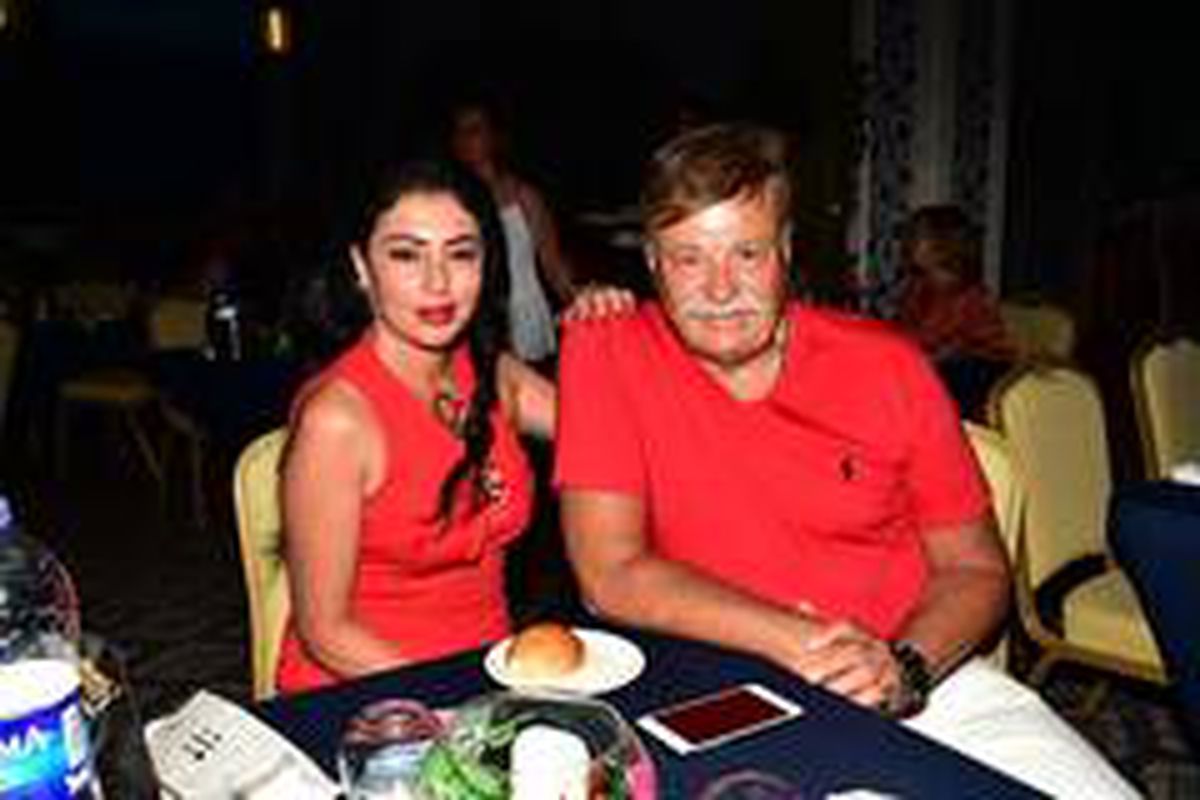 Süperstar Ajda Pekkan üç saat sahnede kaldı
