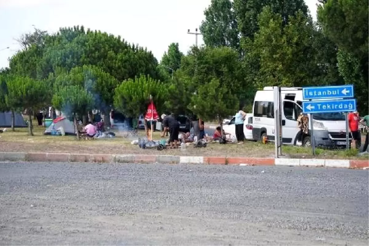 Tekirdağ sahillerine tatilci akını