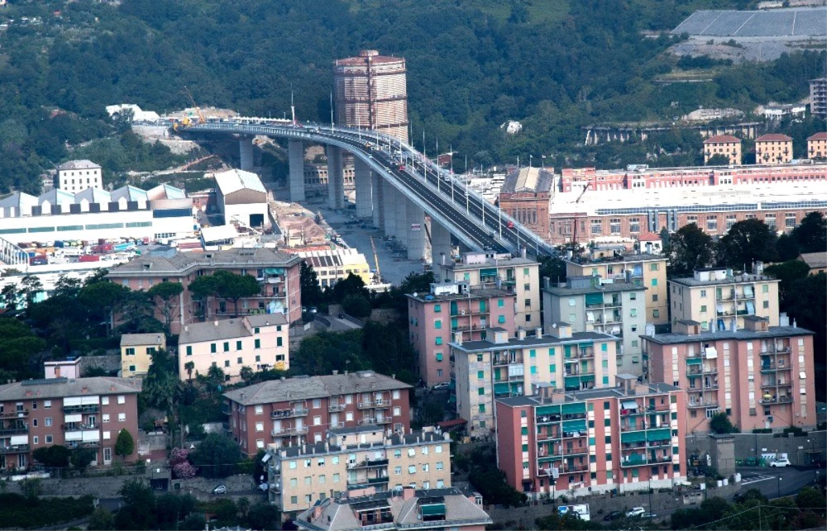 İtalya\'da 43 kişiye mezar olan köprü 2 yılın ardından yeniden açılıyor