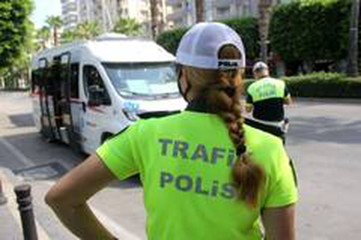 Adana\'da maske denetimi