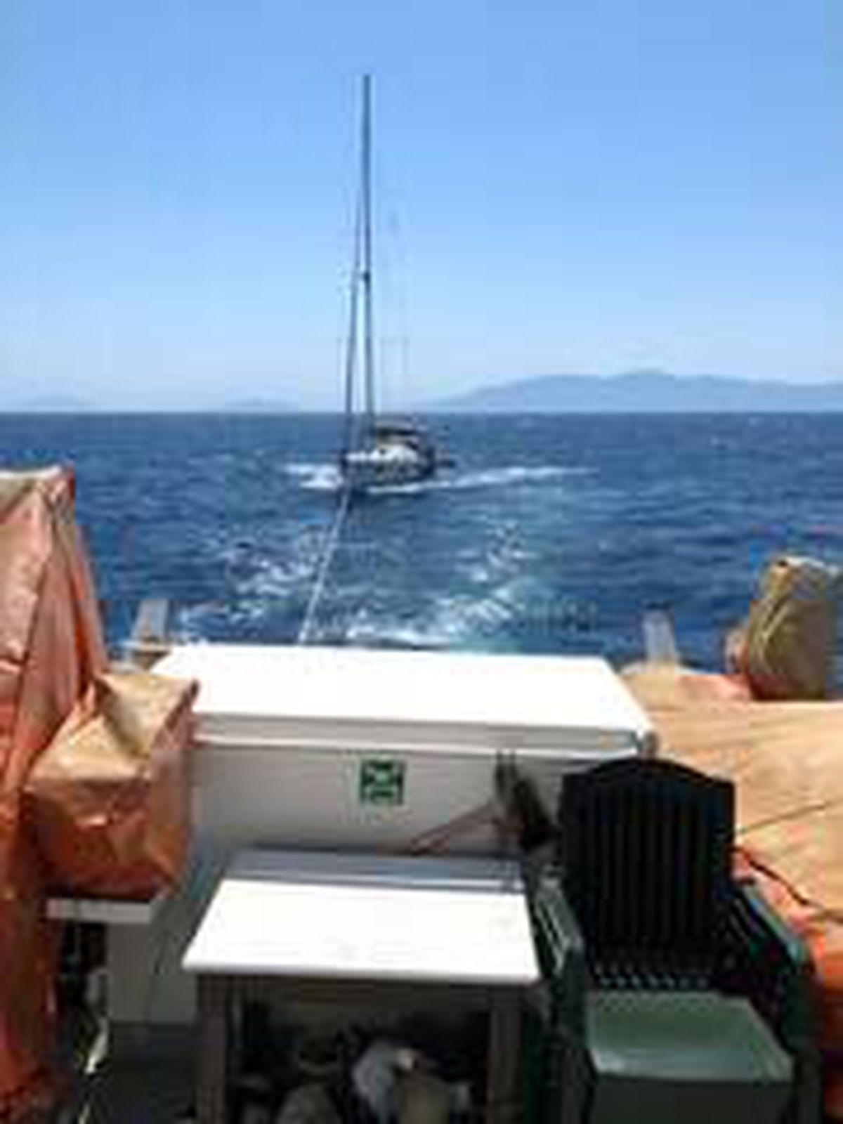 Bodrum\'da sürüklenen tekne kurtarıldı