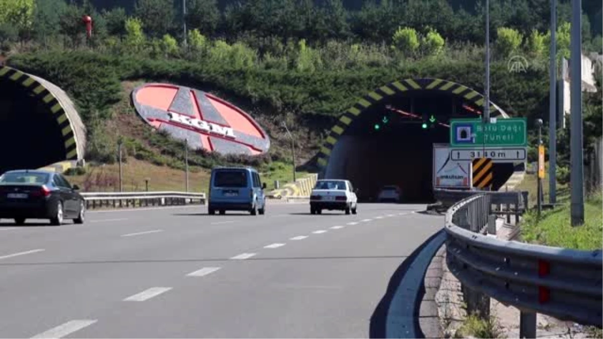 Bolu Dağı Tüneli\'nden bayramda 621 bin 736 araç geçti - BOLU