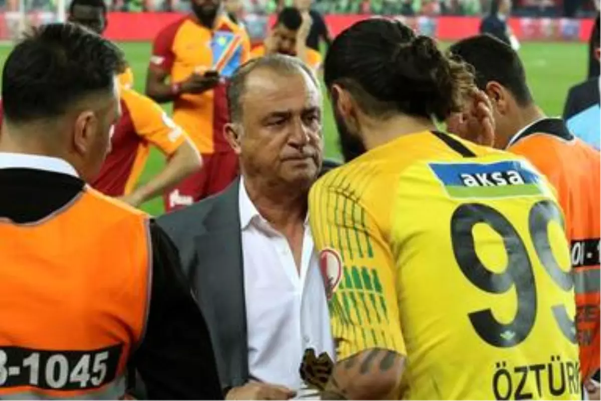 Fatih Terim\'in onayı sonrası Galatasaray, Fatih Öztürk\'le anlaşma sağladı