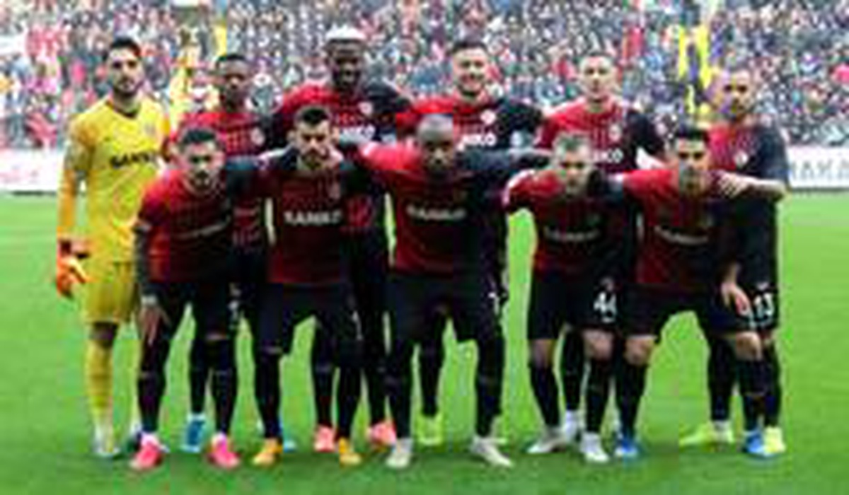 Gaziantep FK, harcama limitinde şampiyon takımlarla yarışıyor
