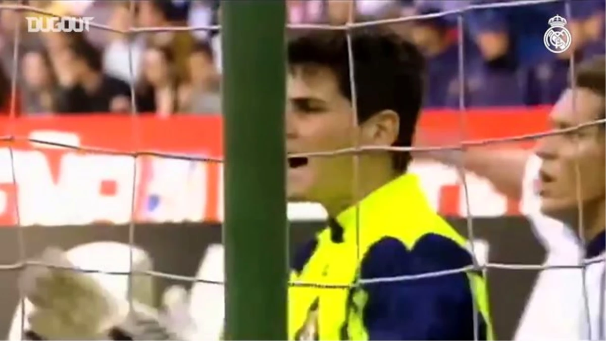 Iker Casillas Futbola Veda Etti