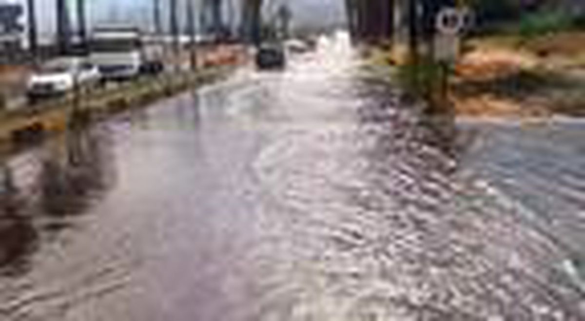 İskenderun\'da yaz yağmuru