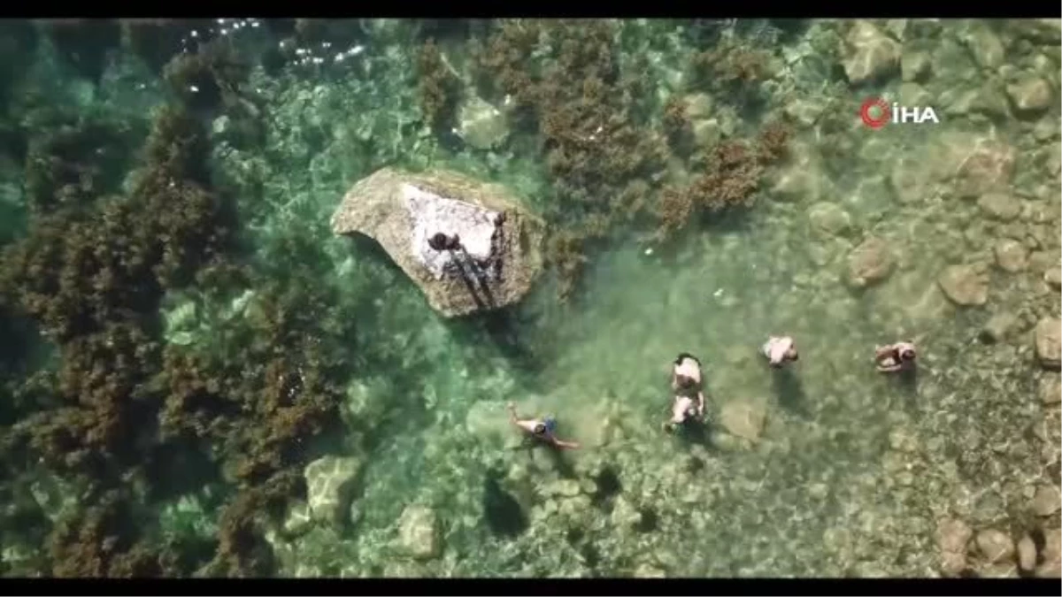 Nemrut Krater Gölü tarihinin en kalabalık günlerini yaşıyor