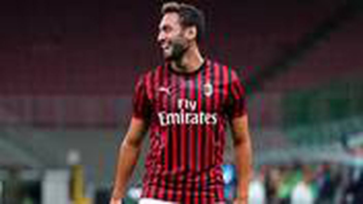 Şenol Güneş'e kırgın olduğunu söyleyen Hakan Çalhanoğlu'ndan çarpıcı G.Saray sözleri: Bir gün buluşacağız