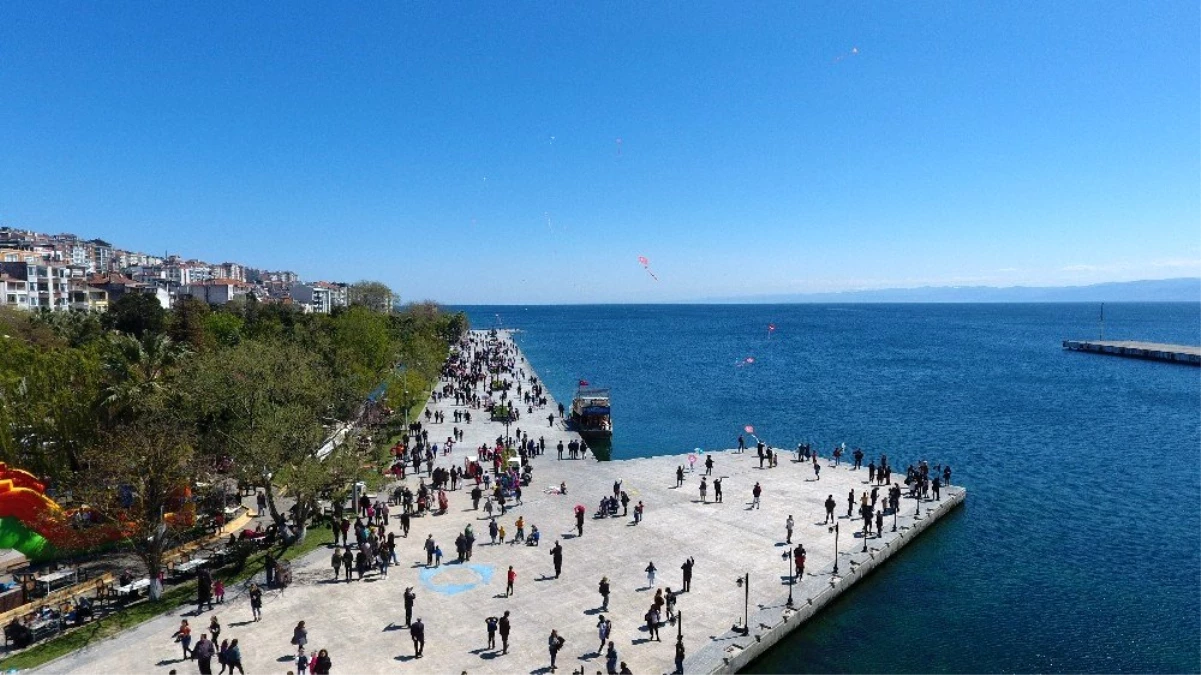 Sinop bayramda doldu taştı