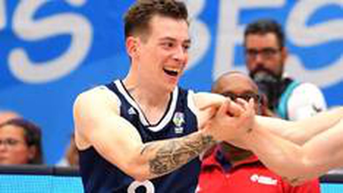 Tekerlekli sandalye basketbol oyuncusu George Bates, Paralimpik Oyunları\'na katılabilmek için bacağını kestirecek