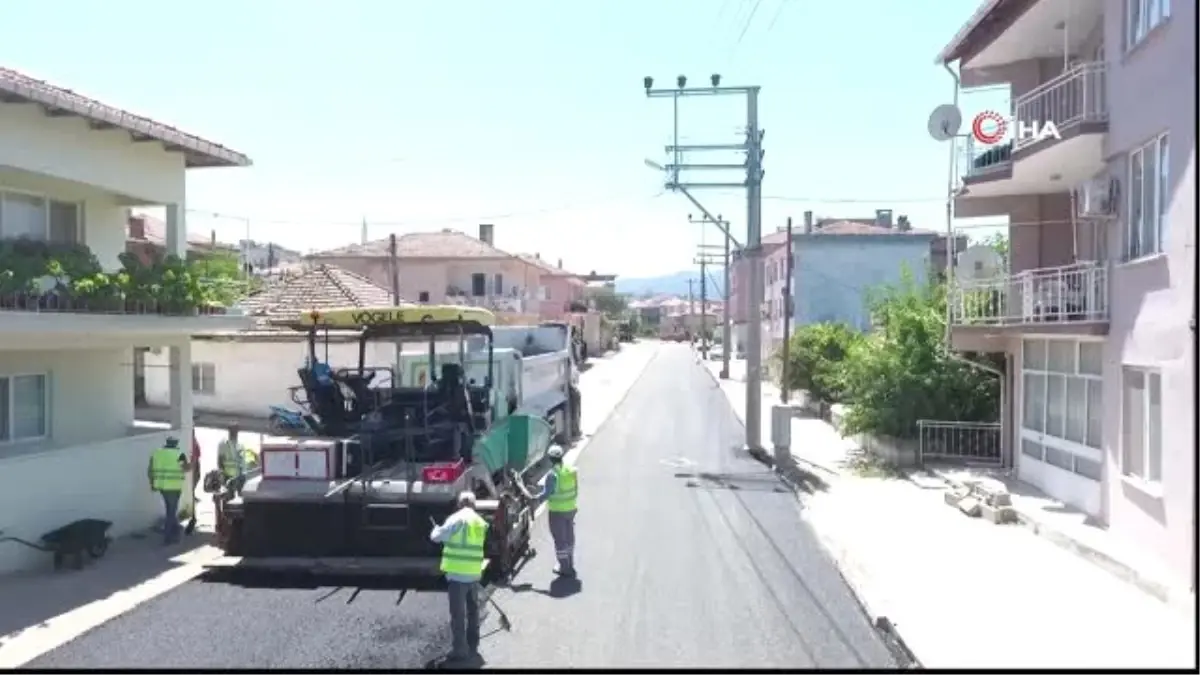 Balıkesir Büyükşehir Belediyesinden ilçelerde yol hamlesi