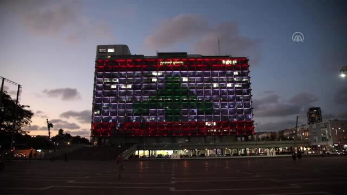Belediye binası Lübnan bayrağıyla aydınlatıldı - TEL