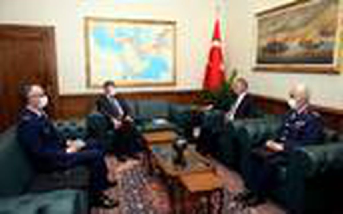 Bakan Akar,  ABD Ankara Büyükelçisi Satterfiel\'di kabul etti