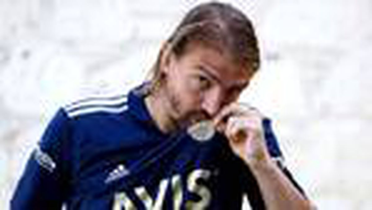 Fenerbahçe Caner Erkin\' transferini de açıkladı