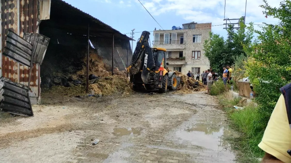 Son Dakika: Hatay\'da çıkan yangında 30 ton saman balyası kül oldu