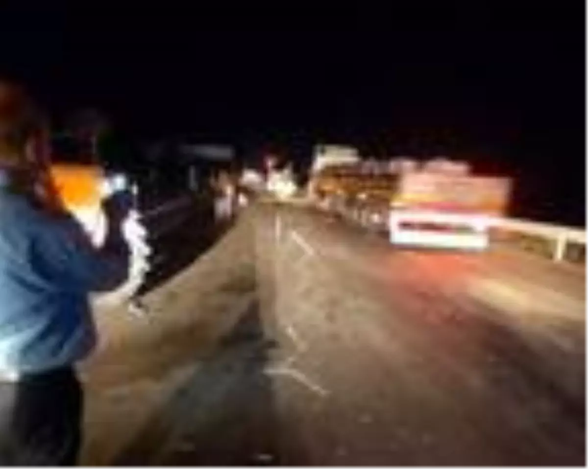 Sandıklı\'da zincirleme kaza: 1 ölü, 3 yaralı