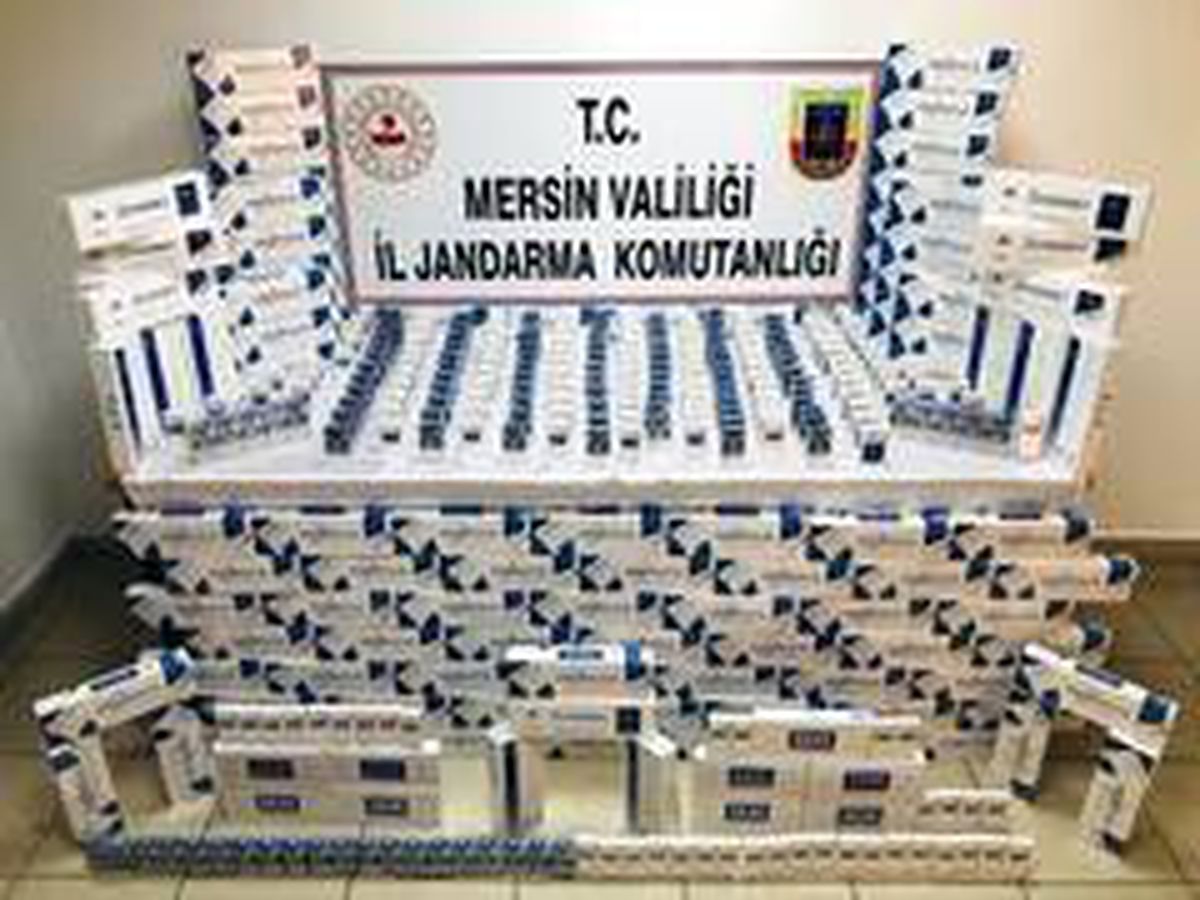 Tarsus\'ta bin 730 paket gümrük kaçağı sigara ele geçirildi