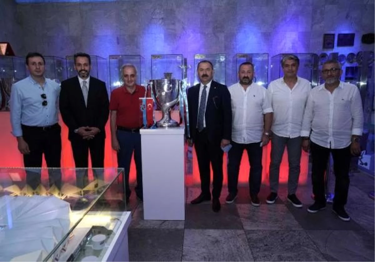 Ziraat Türkiye Kupası, Trabzonspor\'un müzesinde yerini aldı