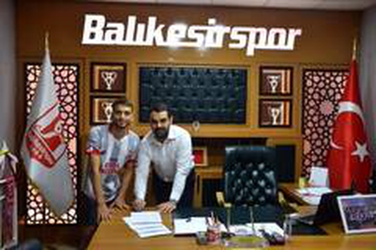 Balıkesirspor Oltion Bilalli ile sözleşme imzaladı
