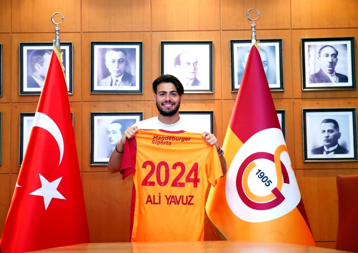 Galatasaray, Ali Yavuz Kol\'un sözleşmesini 2024 yılına kadar uzattı