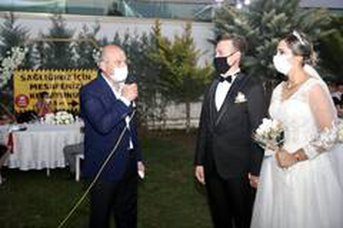 İçişleri Bakanı Soylu, denetime gittiği düğüne tam not verdi