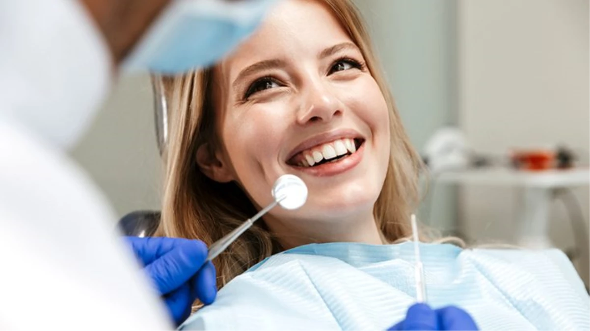 Koronavirüs sürecinde diş doktoruna giderken nelere dikkat edilmeli? Uzman isim anlattı