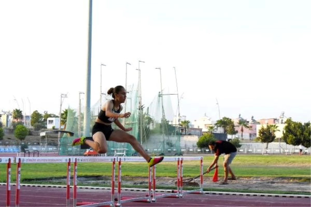 Büyükler Olimpik Deneme Yarışları ve U18 Ferdi Bölgesel Atletizm Şampiyonası sona erdi