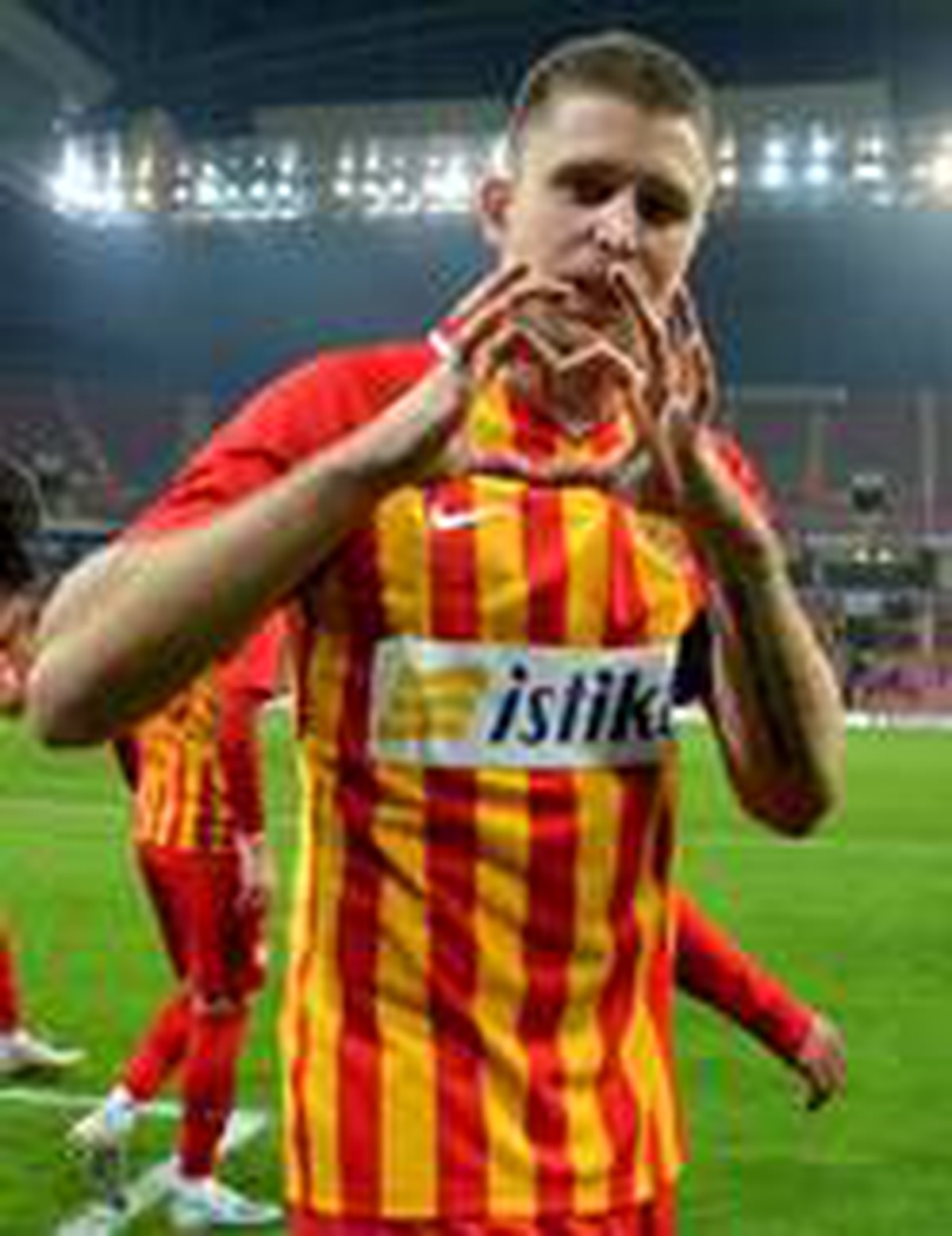 Kayserispor Kravets\'i gözden çıkardı