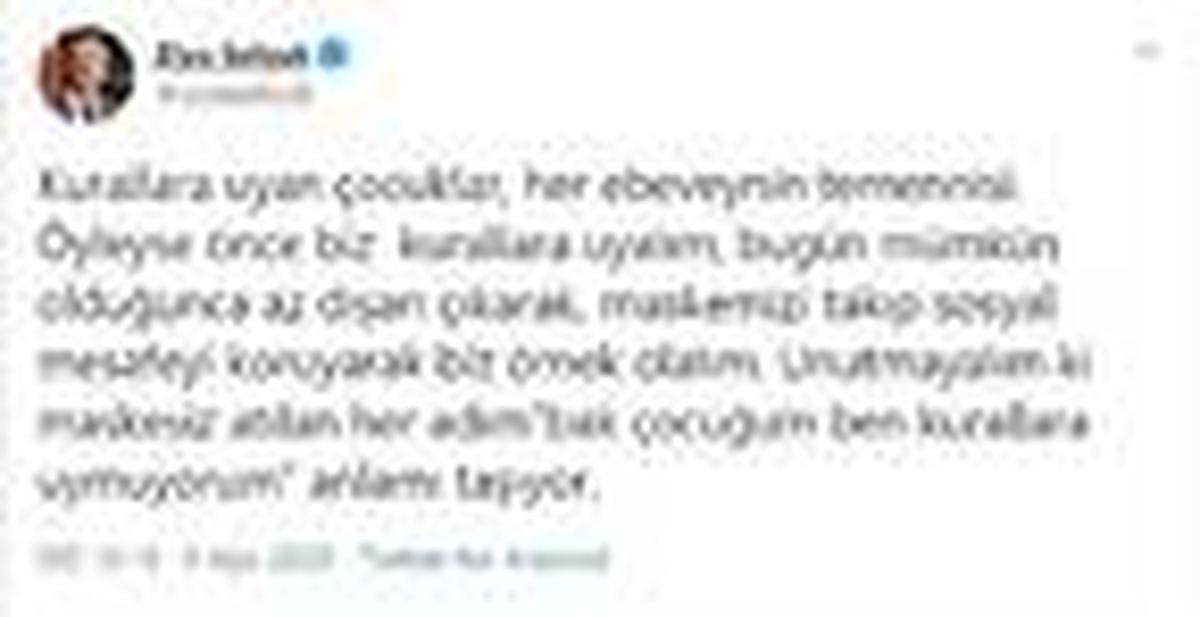 Bakan Selçuk: Maskemizi takıp sosyal mesafeyi koruyarak örnek olalım
