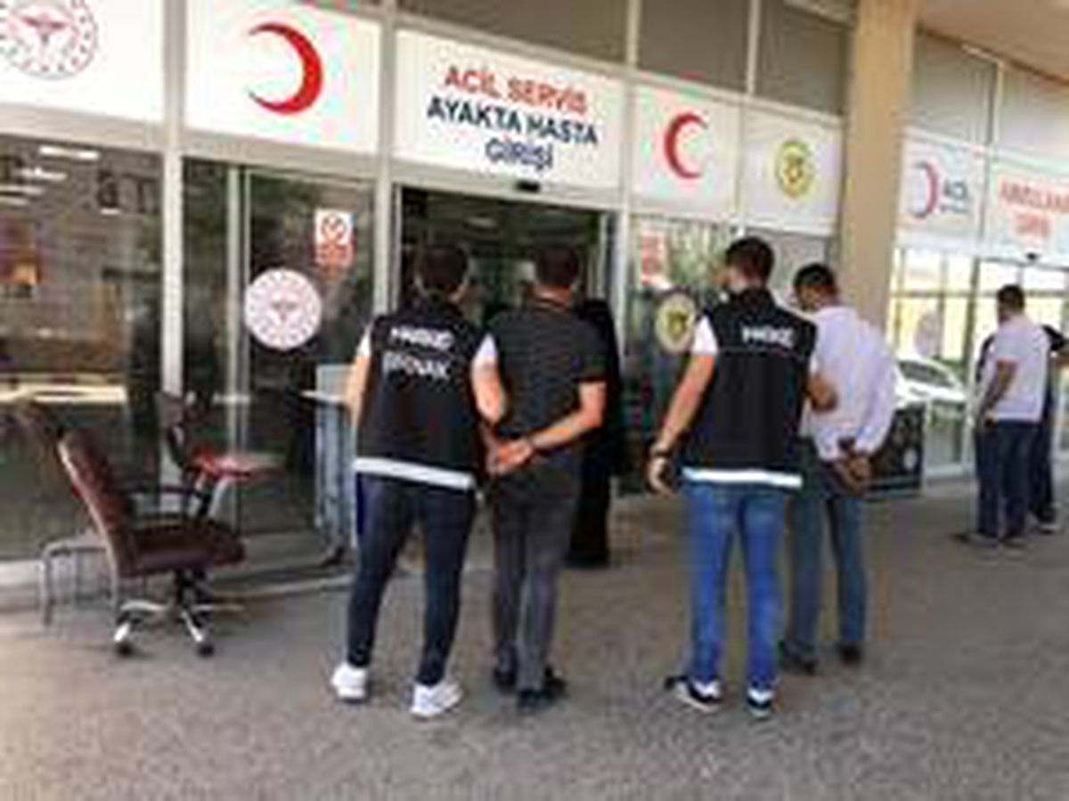 Cizre\'de 5 kilo 860 gram metamfetamin maddesi ele geçirildi