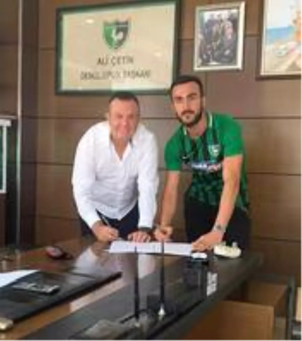 Denizlispor, Oğuz Yılmaz ile 3 yıllık sözleşme imzaladı