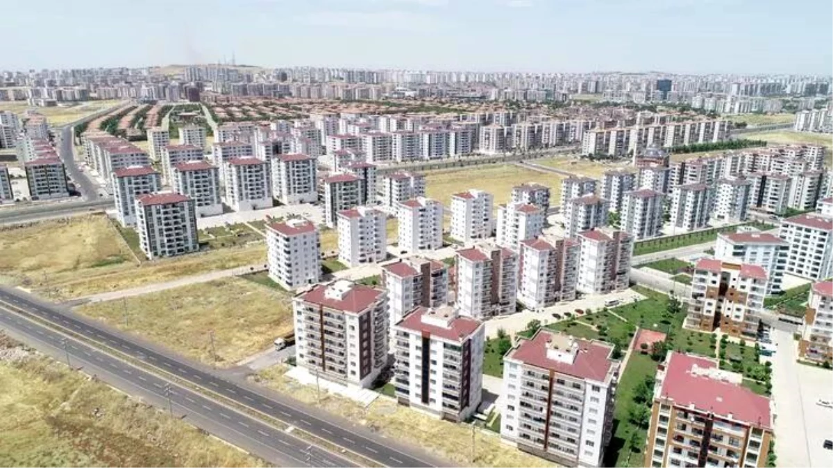 Diyarbakır\'da fırsatçılar nedeniyle ev kiraları yüzde 300 arttı