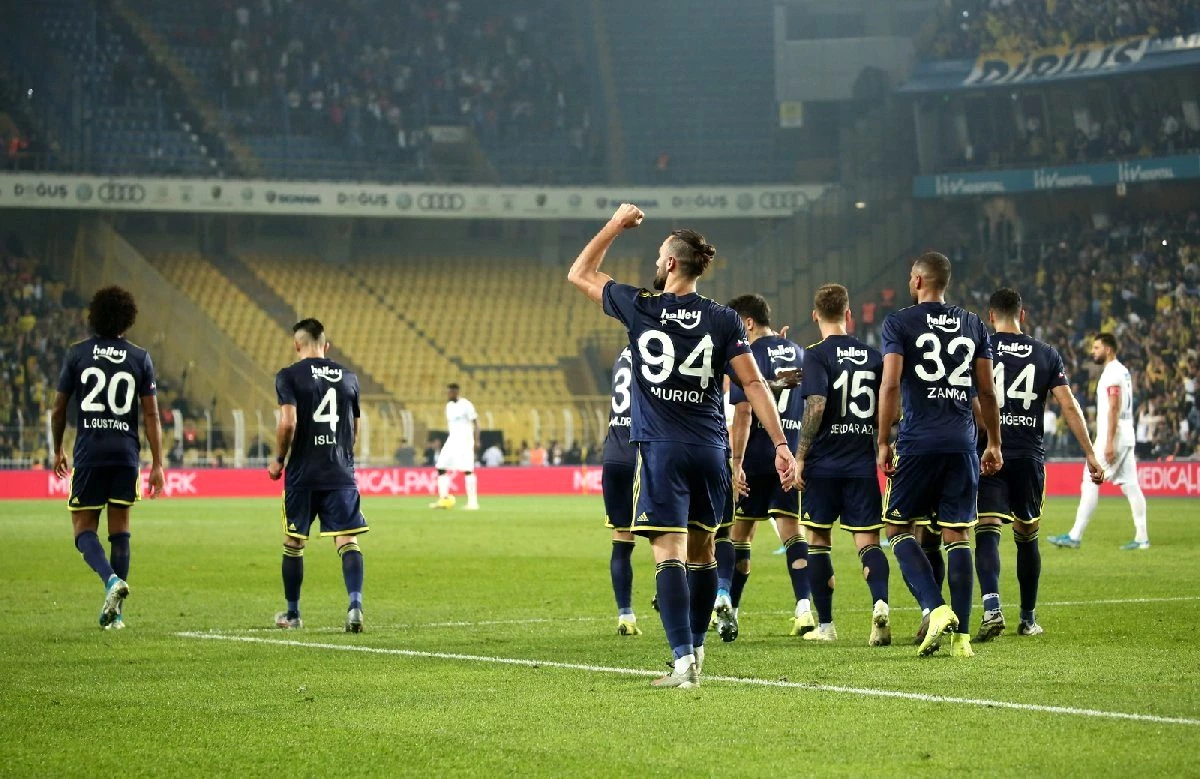 Fenerbahçe, limitin yükseltilmemesi durumunda Luiz Gustavo ile mecburen yollarını ayıracak