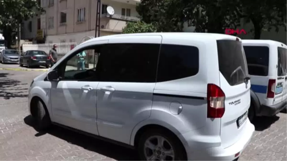 Gaziantep\'te ev sahibi-kiracı kavgası 2 yaralı