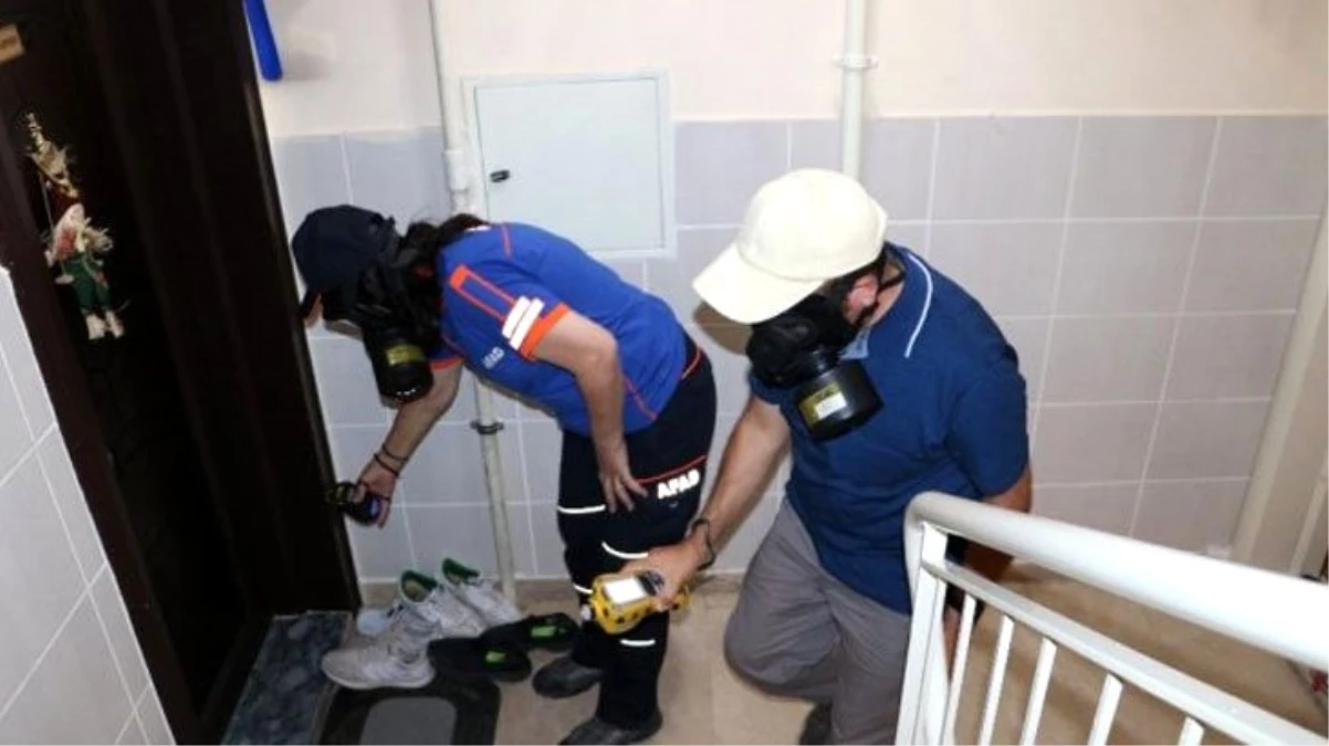 Kimyasal temizleyicilerden çıkan koku apartmanda paniğe neden oldu